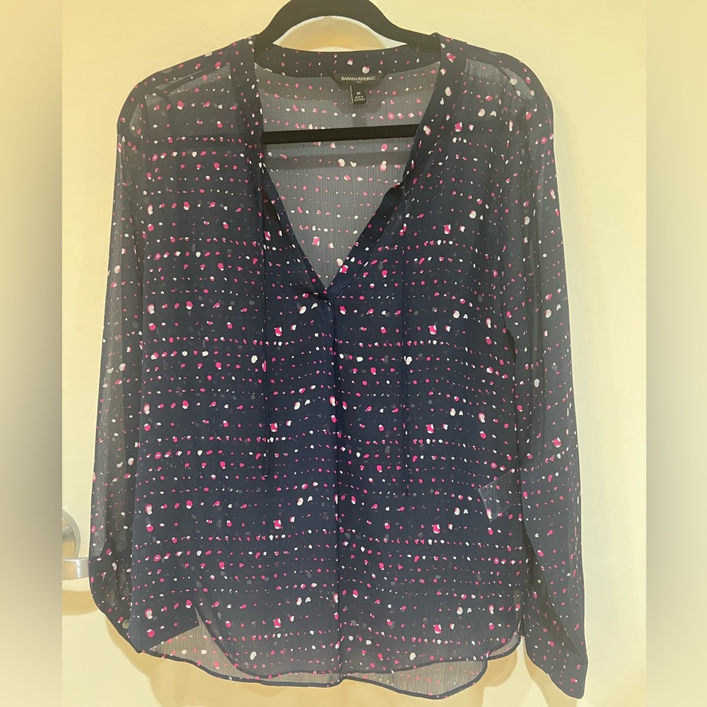 Banana Republic Sheer Top Size M